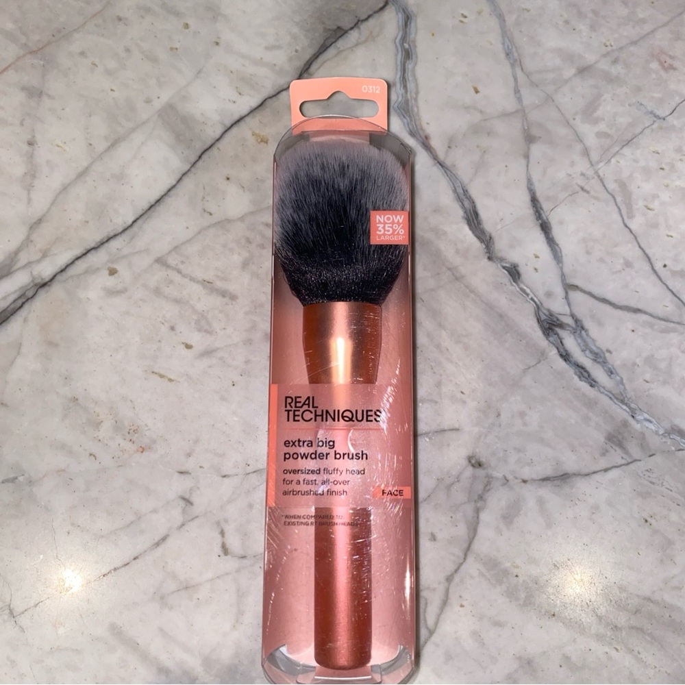 Real Techniques Extra Big Powder Brush